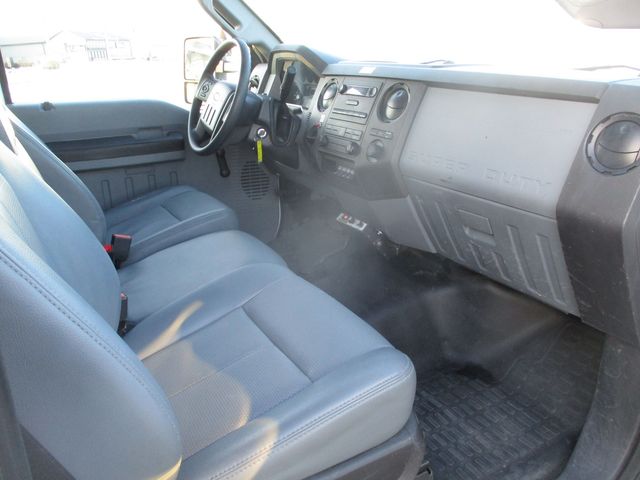 2016 Ford F-550 4X4  ALTEC 37G BUCKET TRUCK