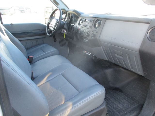 2016 Ford F-550 4X4  ALTEC 37G BUCKET TRUCK