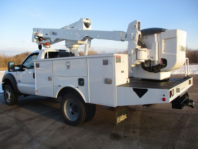 2016 Ford F-550 4X4  ALTEC 37G BUCKET TRUCK