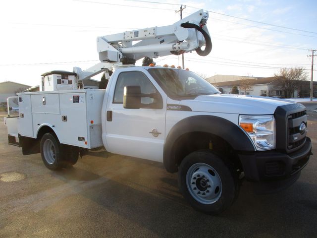 2016 Ford F-550 4X4  ALTEC 37G BUCKET TRUCK