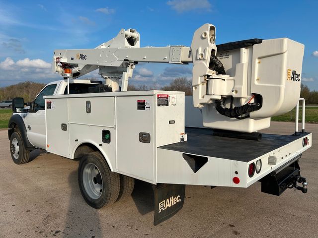 2016 Ford F-550 4X4  ALTEC 37G BUCKET TRUCK