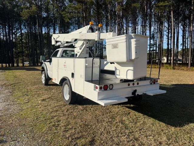 2016 Ford F-550 Super Duty 4x4 Hi-Ranger LT-38