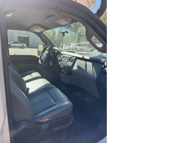 2016 Ford F-550 Super Duty with Altec AT-37G | Irving, TX | Pinnacle Trucks