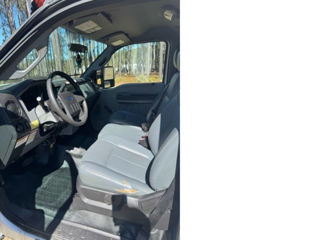 2016 Ford F-550 Super Duty with Altec AT-37G | Irving, TX | Pinnacle Trucks 2016 Ford F-550 Super Duty with Altec AT-37G | Irving, TX | Pinnacle Trucks