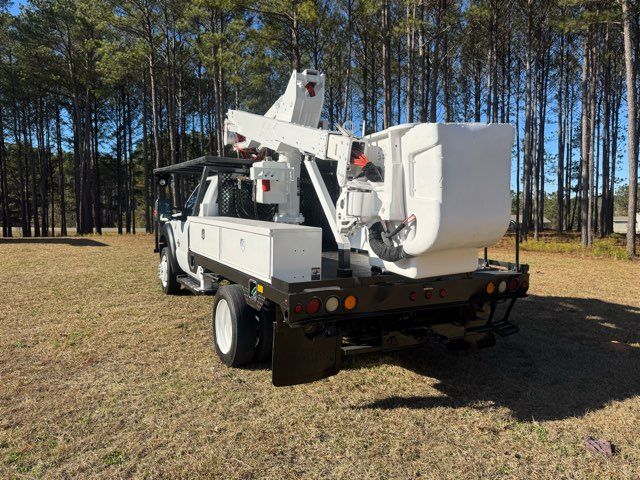 2016 Ford F-550 Super Duty Altec AT-37G