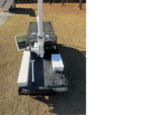 2016 Ford F-550 Super Duty Altec AT-37G