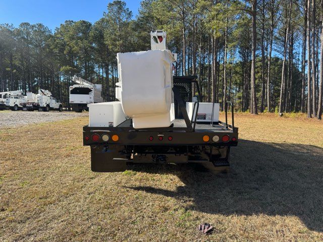 2016 Ford F-550 Super Duty Altec AT-37G