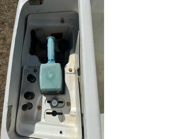 2016 Ford F-550 Super Duty with Altec AT-37G