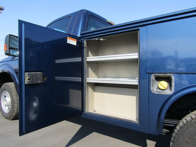 2016 Ford F250 Regular Cab 4x4 with 8' Knapheide Utility Bed