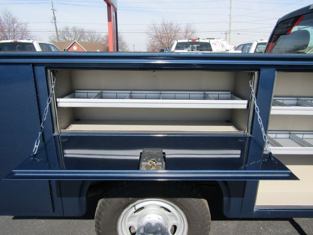 2016 Ford F250 Regular Cab 4x4 with 8' Knapheide Utility Bed