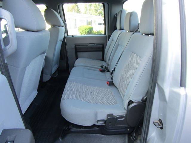 2016 Ford F350 Crew Cab 2wd with New 8' Knapheide Utility Bed 2016 Ford F350 Crew Cab 2wd with New 8' Knapheide Utility Bed