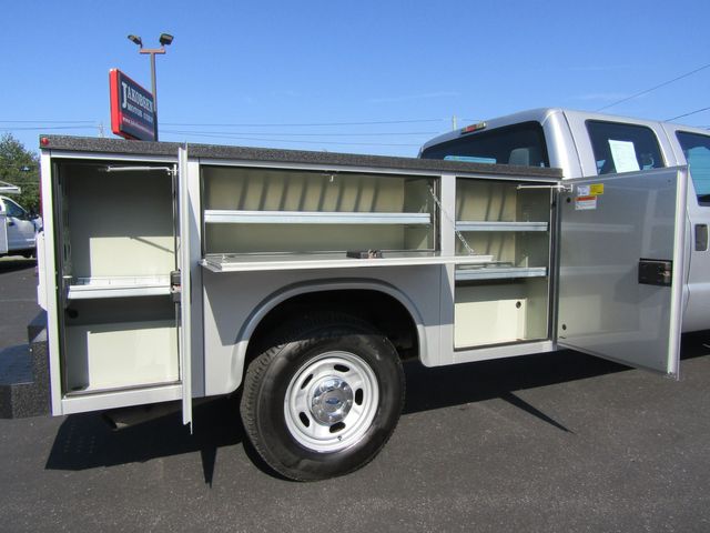 2016 Ford F350 Crew Cab 2wd with New 8' Knapheide Utility Bed 2016 Ford F350 Crew Cab 2wd with New 8' Knapheide Utility Bed