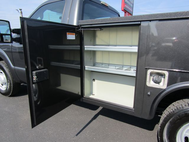 2016 Ford F350 Regular Cab 2wd with New 8' Knapheide Utility Bed 2016 Ford F350 Regular Cab 2wd with New 8' Knapheide Utility Bed