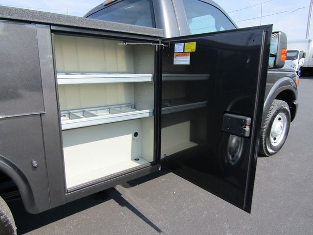 2016 Ford F350 Regular Cab 2wd with New 8' Knapheide Utility Bed 2016 Ford F350 Regular Cab 2wd with New 8' Knapheide Utility Bed