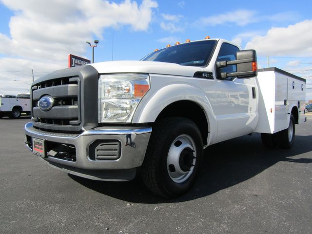 2016 Ford F350 Dually 2wd with 9' Knapheide Flip-Top Utility Bed 2016 Ford F350 Dually 2wd with 9' Knapheide Flip-Top Utility Bed