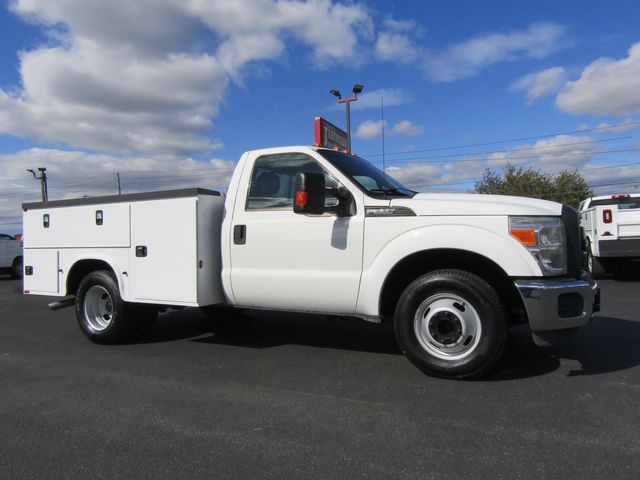 2016 Ford F350 Dually 2wd with 9' Knapheide Flip-Top Utility Bed 2016 Ford F350 Dually 2wd with 9' Knapheide Flip-Top Utility Bed