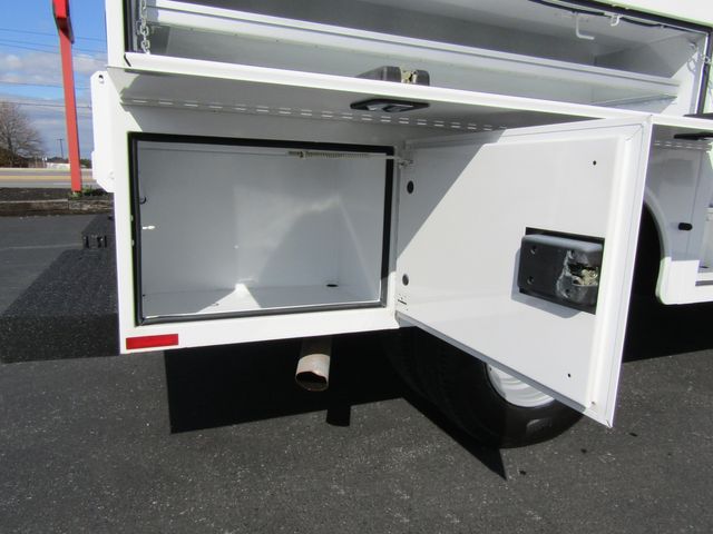 2016 Ford F350 Dually 2wd with 9' Knapheide Flip-Top Utility Bed 2016 Ford F350 Dually 2wd with 9' Knapheide Flip-Top Utility Bed