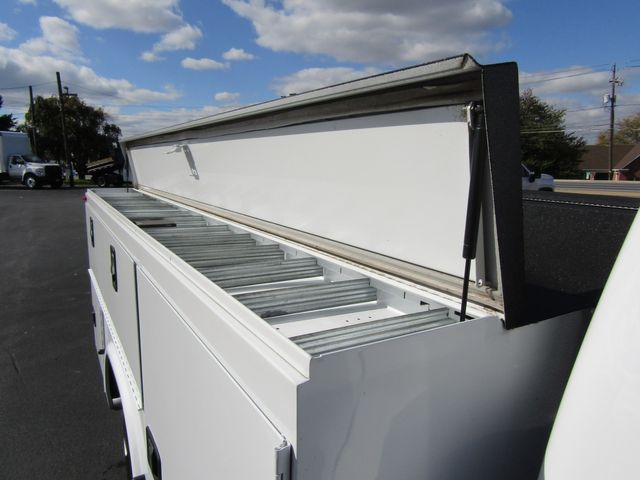 2016 Ford F350 Dually 2wd with 9' Knapheide Flip-Top Utility Bed 2016 Ford F350 Dually 2wd with 9' Knapheide Flip-Top Utility Bed