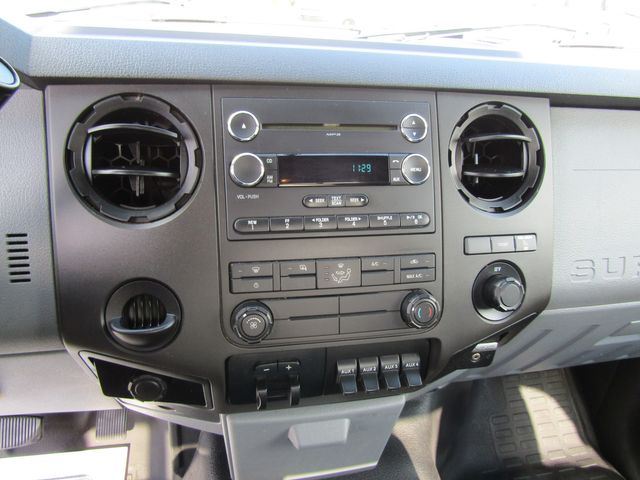 2016 Ford F350 Dually 2wd with 9' Knapheide Flip-Top Utility Bed 2016 Ford F350 Dually 2wd with 9' Knapheide Flip-Top Utility Bed