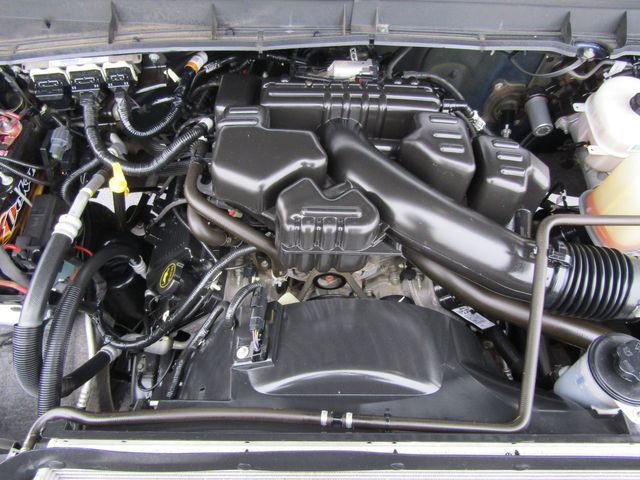 2016 Ford F350 9' Stake Body Truck 2wd 2016 Ford F350 9' Stake Body Truck 2wd