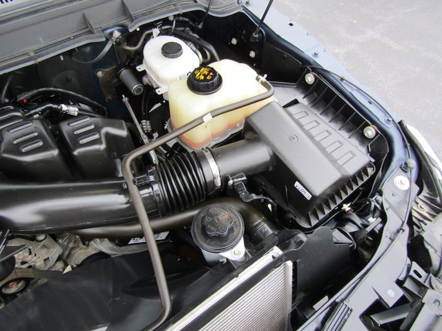 2016 Ford F350 9' Stake Body Truck 2wd 2016 Ford F350 9' Stake Body Truck 2wd