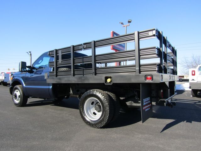 2016 Ford F350 9' Stake Body Truck 2wd 2016 Ford F350 9' Stake Body Truck 2wd