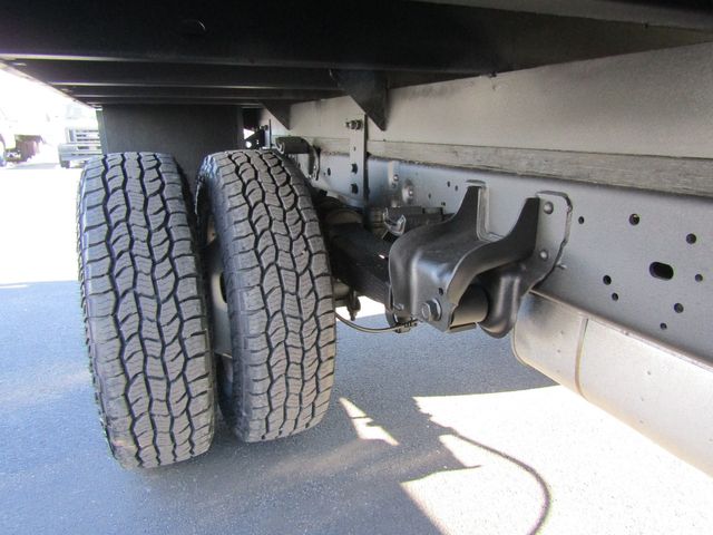 2016 Ford F350 9' Stake Body Truck 2wd 2016 Ford F350 9' Stake Body Truck 2wd