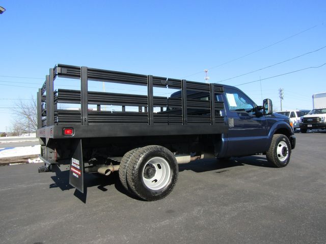 2016 Ford F350 9' Stake Body Truck 2wd 2016 Ford F350 9' Stake Body Truck 2wd