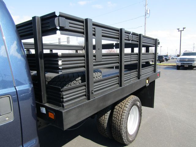 2016 Ford F350 9' Stake Body Truck 2wd 2016 Ford F350 9' Stake Body Truck 2wd