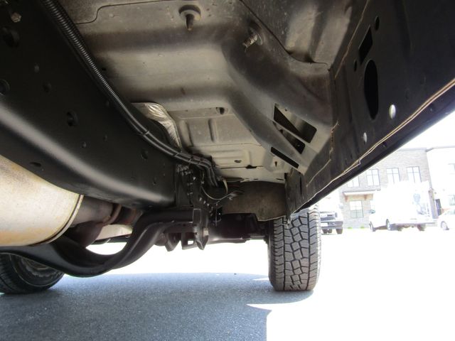 2016 Ford F350 9' Stake Body Truck 2wd with Lift Gate 2016 Ford F350 9' Stake Body Truck 2wd with Lift Gate