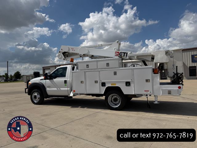 2016 Ford F550 Bucket Truck