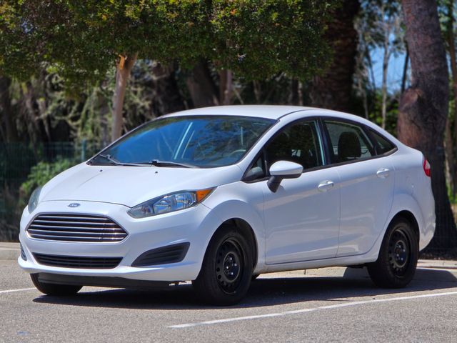 2016 Ford Fiesta S 2016 Ford Fiesta S