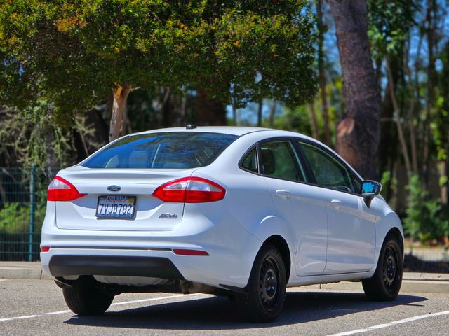 2016 Ford Fiesta S 2016 Ford Fiesta S