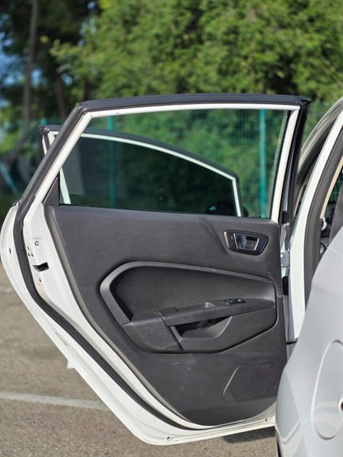 2016 Ford Fiesta SE | Reseda, CA | Angeles Auto Alliance