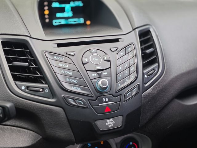 2016 Ford Fiesta SE | Reseda, CA | Angeles Auto Alliance