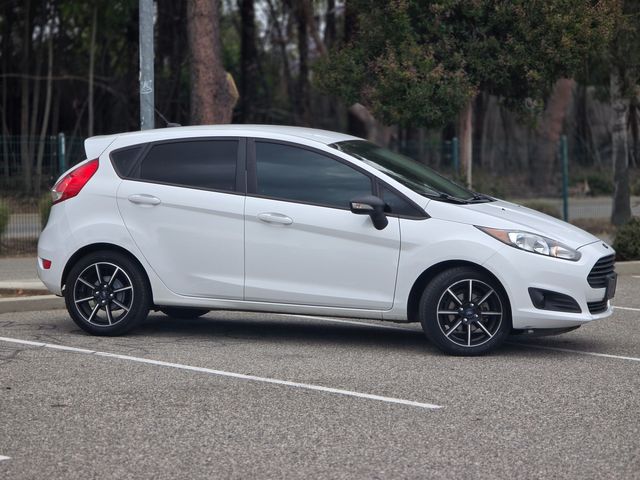 2016 Ford Fiesta SE | Reseda, CA | Angeles Auto Alliance 2016 Ford Fiesta SE | Reseda, CA | Angeles Auto Alliance