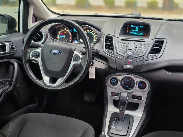 2016 Ford Fiesta SE | Reseda, CA | Angeles Auto Alliance