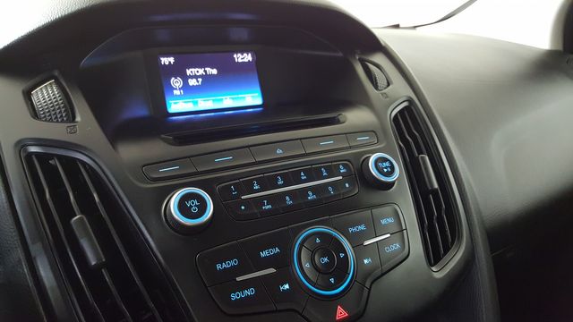 2016 Ford Focus SE | Carrollton, TX | Legend Motorcars of Carrollton 2016 Ford Focus SE | Carrollton, TX | Legend Motorcars of Carrollton