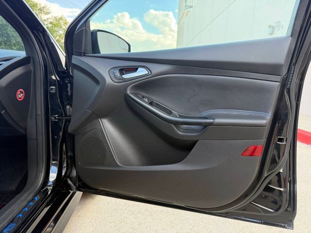 2016 Ford Focus RS | Houston, TX | Houston Auto Credit 2016 Ford Focus RS | Houston, TX | Houston Auto Credit