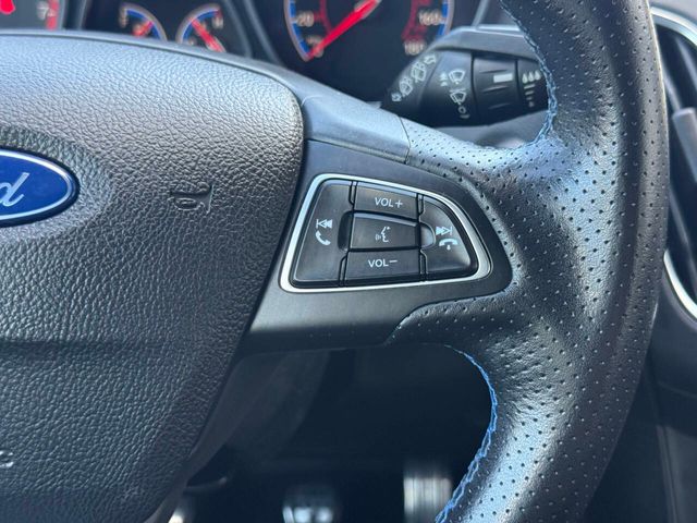 2016 Ford Focus RS | Houston, TX | Houston Auto Credit 2016 Ford Focus RS | Houston, TX | Houston Auto Credit