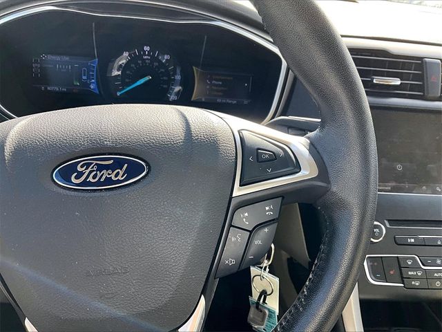 2016 Ford Fusion Energi SE Luxury