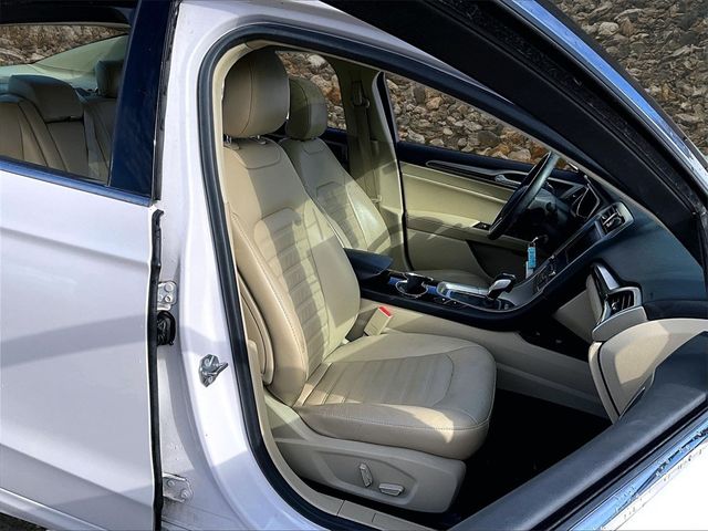 2016 Ford Fusion Energi SE Luxury