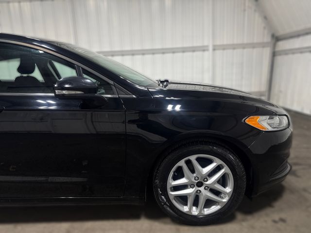 2016 Ford FUSION SE 2016 Ford FUSION SE
