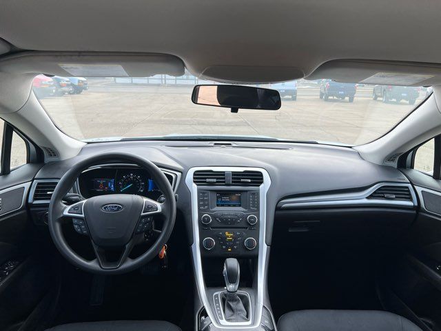 2016 Ford Fusion Hybrid SE ONLY 11, Miles | Dickinson, ND | Heiser Motors