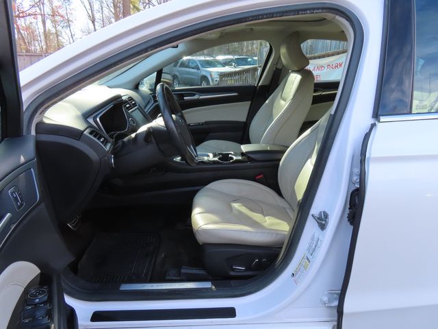 2016 Ford Fusion Hybrid Titanium