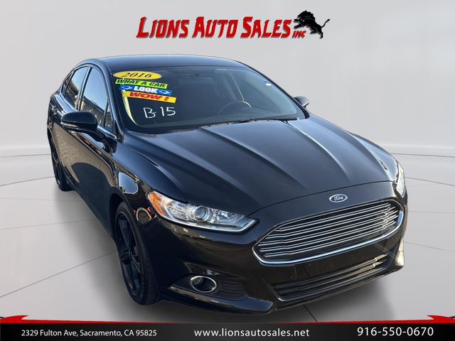 2016 Ford Fusion SE