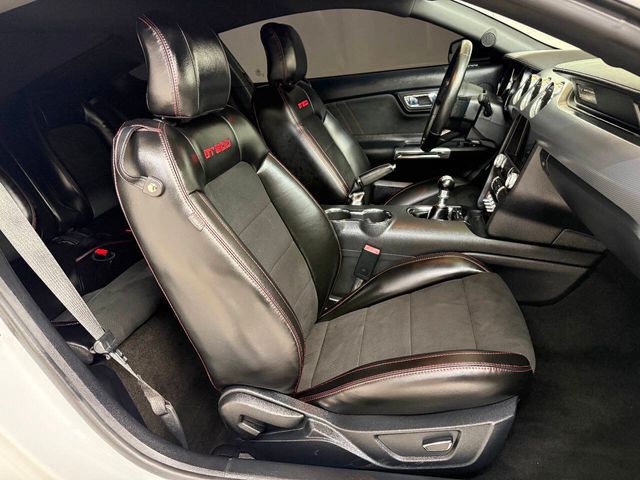 2016 Ford Mustang GT Premium 2dr Fastback | Houston, TX | Houston Auto Credit