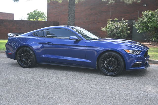2016 Ford Mustang V6