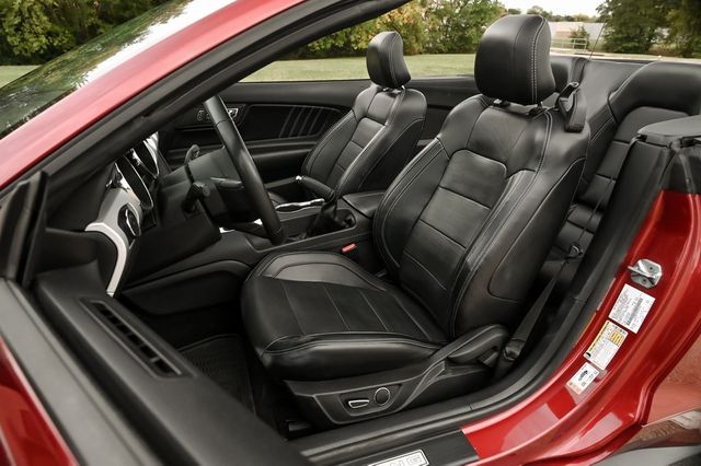 2016 Ford Mustang GT Premium Blind Spot Power Convertible Nav Shaker 2016 Ford Mustang GT Premium Blind Spot Power Convertible Nav Shaker