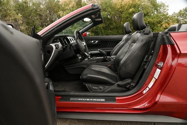 2016 Ford Mustang GT Premium Blind Spot Power Convertible Nav Shaker 2016 Ford Mustang GT Premium Blind Spot Power Convertible Nav Shaker